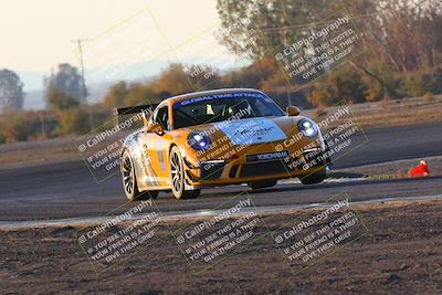 media/Nov-13-2022-GTA Finals Buttonwillow (Sun) [[d9378ae8d1]]/Group 1/Sunset (355pm)/